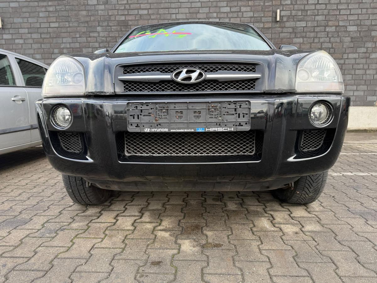 Hyundai Tucson JM BJ06 original Sto&szlig;stange Sto&szlig;f&auml;nger vorn EB Ebony Black